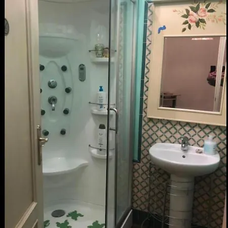En Pleno Centro De 3 3 Banos Privados *