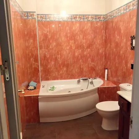 En Pleno Centro De 3 3 Baños Privados Apartamento Marchena (Seville)