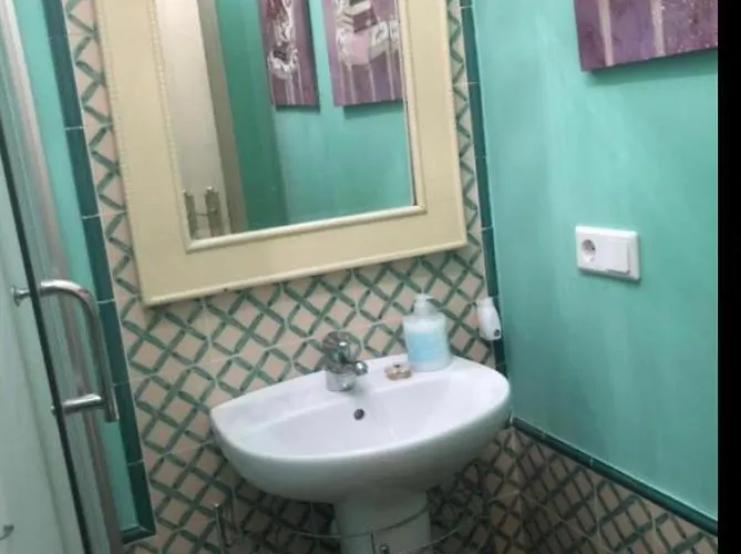 En Pleno Centro De 3 3 Banos Privados Apartmán Marchena (Seville)