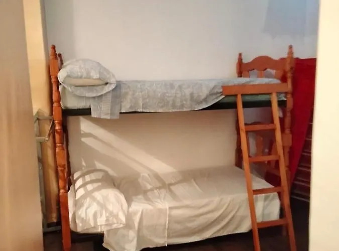 En Pleno Centro De 3 3 Banos Privados *