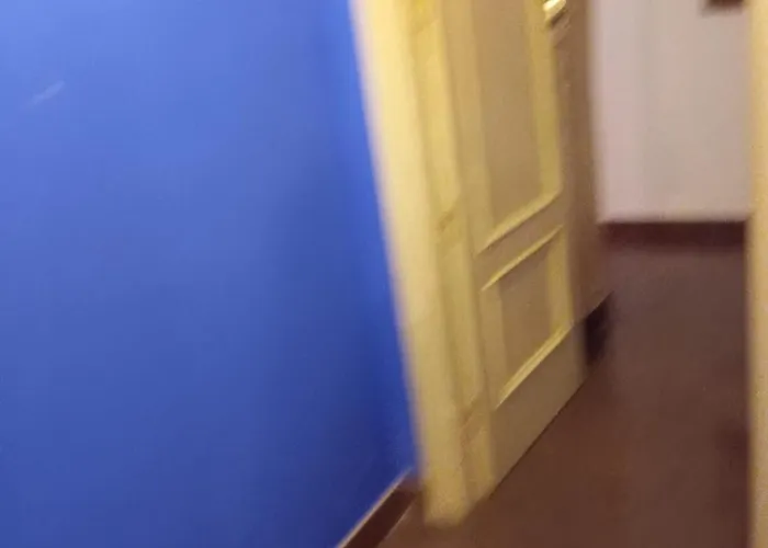 En Pleno Centro De 3 3 Banos Privados Marchena (Seville)